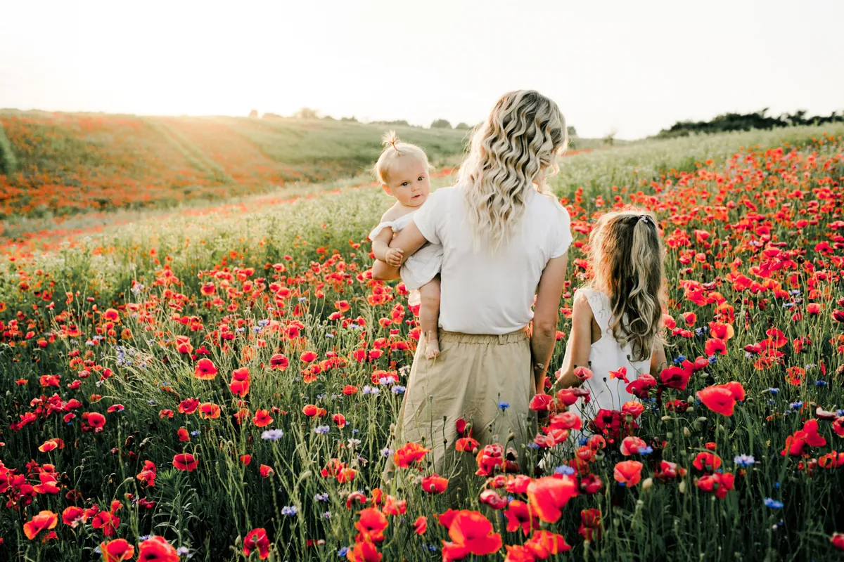 Gabriella Rist · GANESHASHALA® – Ein positiv geformter Bindungsstil zwischen Mutter und Kindern vermeidet Entwicklungstraumata